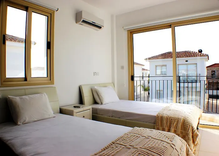 Villa Palm Tree Protaras